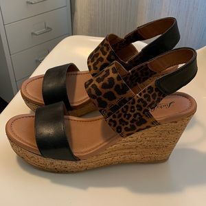 Lucky Brand wedges